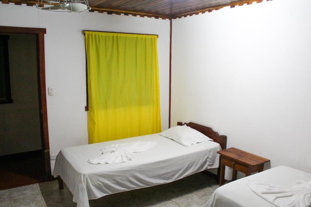 Hotel La Cascada ปุนตาเรนาส ภายนอก รูปภาพ