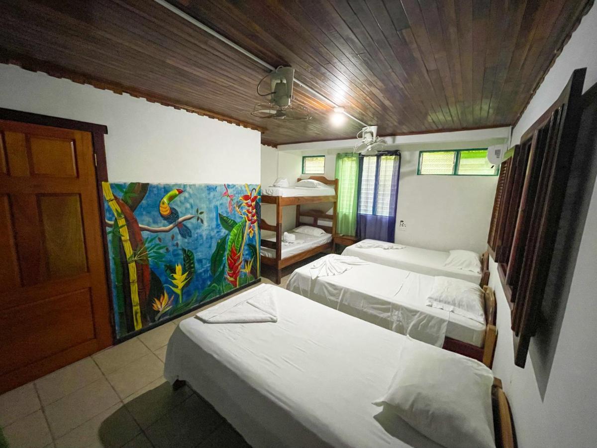 Hotel La Cascada ปุนตาเรนาส ภายนอก รูปภาพ